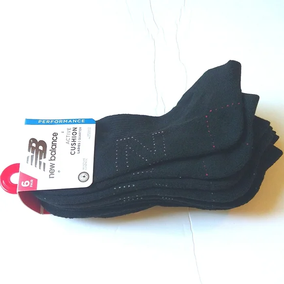NWT New Balance 6 Pairs Black Women's Active Cushion Quarter Socks Size 4-10 - Picture 3 of 10